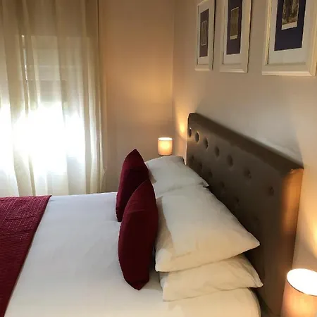 Oda ve Kahvaltı The Capital Boutique Peniche